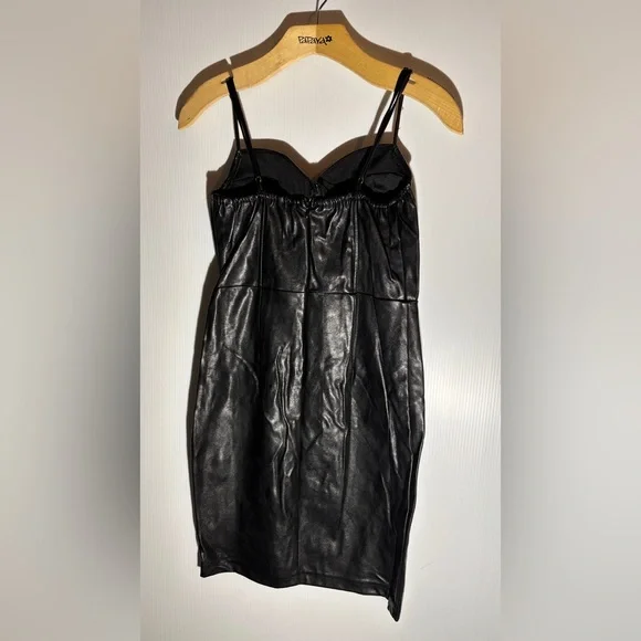 Haute Monde Shimmering Black Dress - Picture 2 of 5